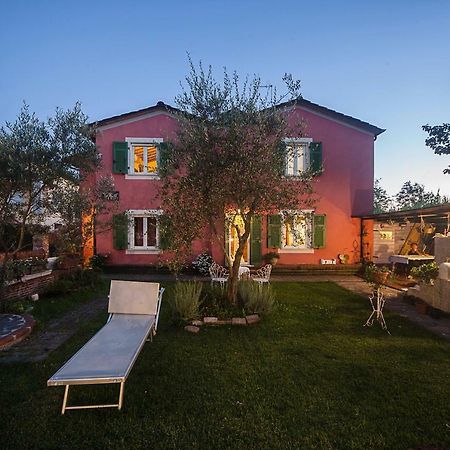 Bed And Breakfast Aurora Sarzana Exterior foto